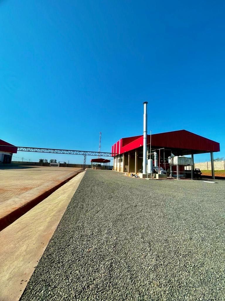 Cobertura para caldeira e pipe-rack para tubulações em Valentim Gentil/SP