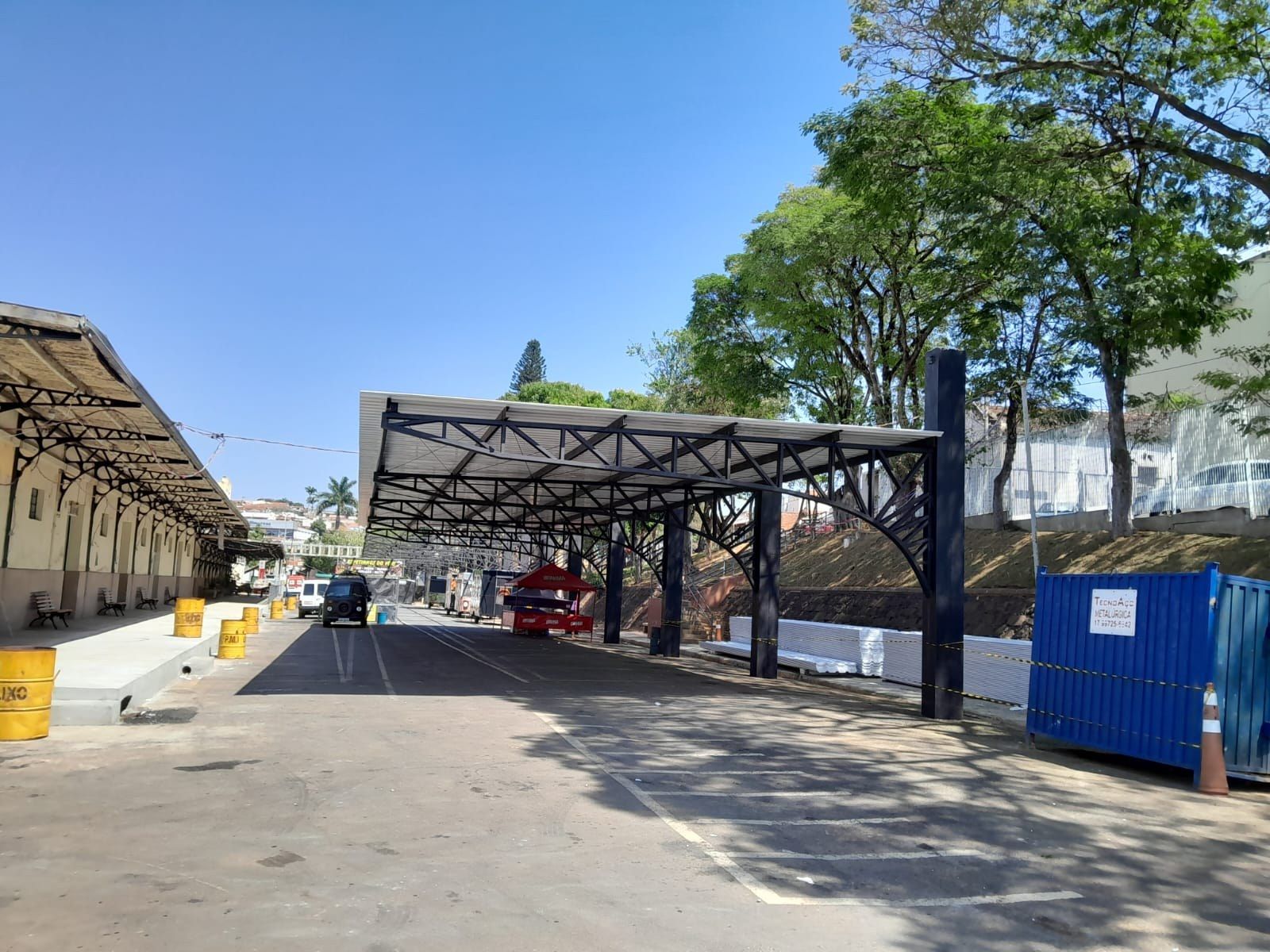 Cobertura para feira em Itapira/SP